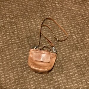 Latico Mick crossbody bag